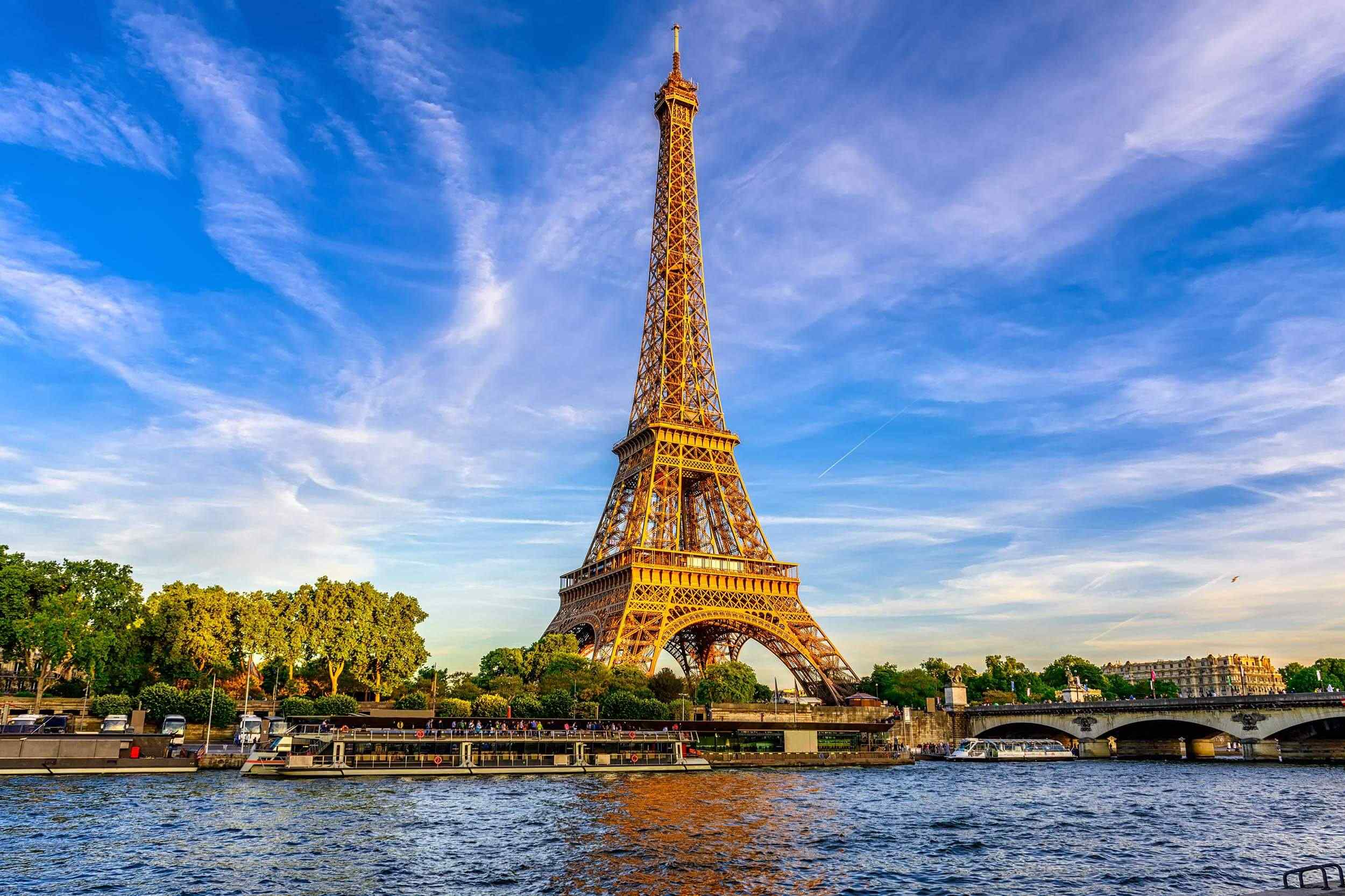 post_paris_06 post_paris_06