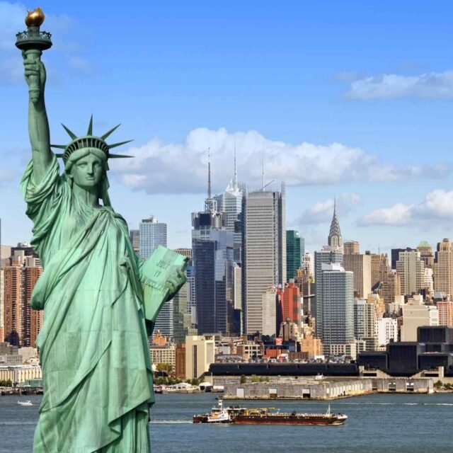 https://conchholidays.com/wp-content/uploads/2018/09/destination-new-york-01-640x640.jpg