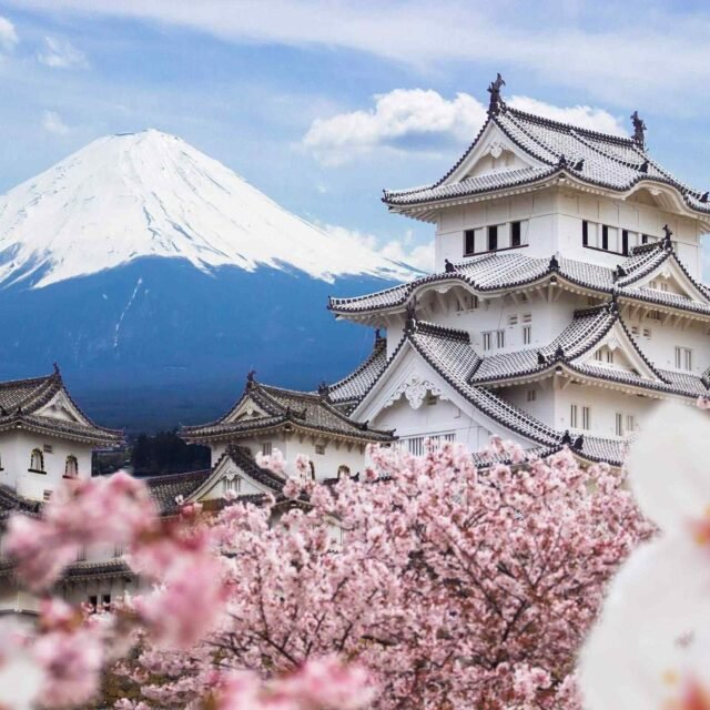https://conchholidays.com/wp-content/uploads/2018/09/japan_01-640x640.jpg