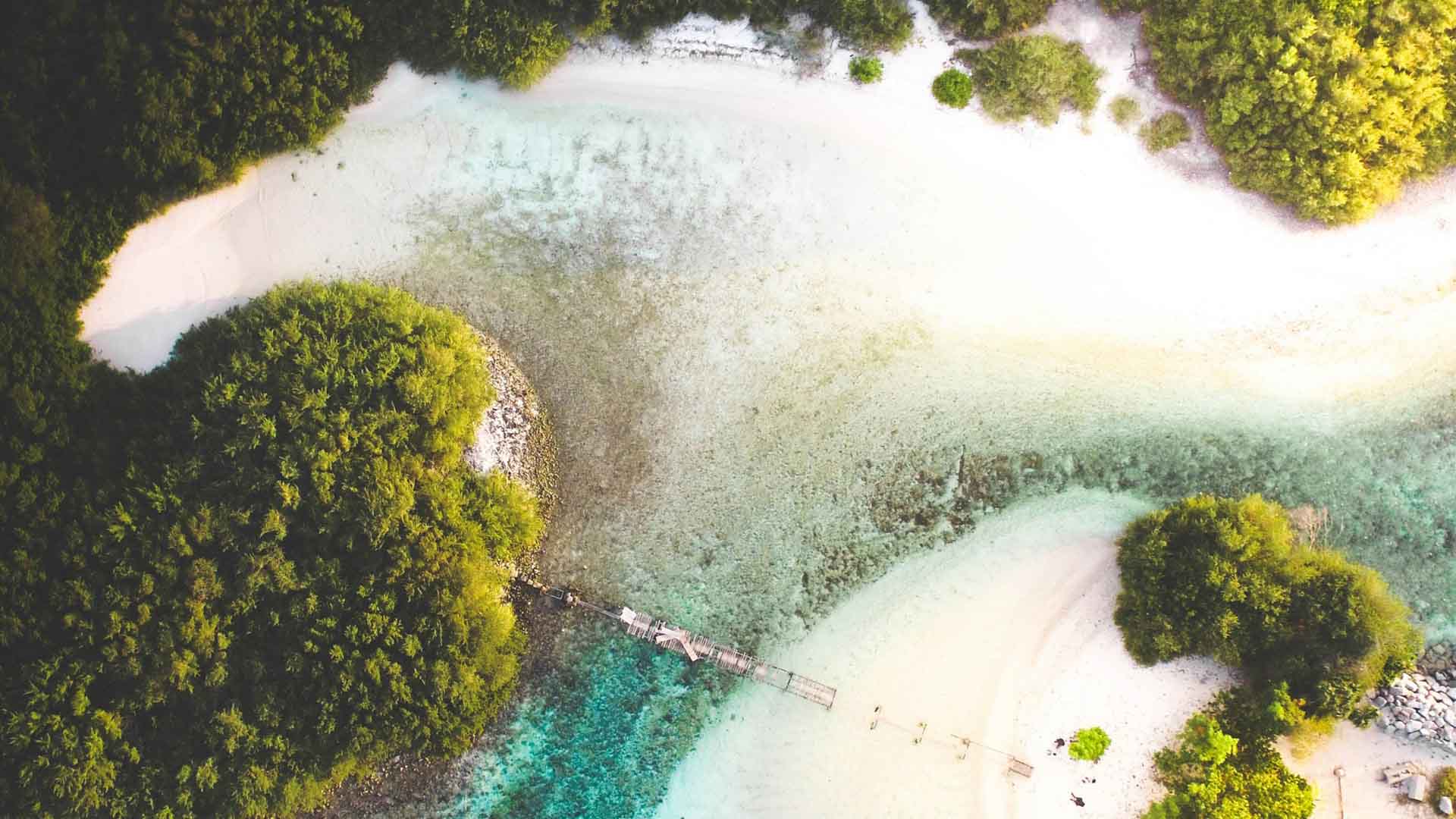 thulusdhoo-conch-holidays