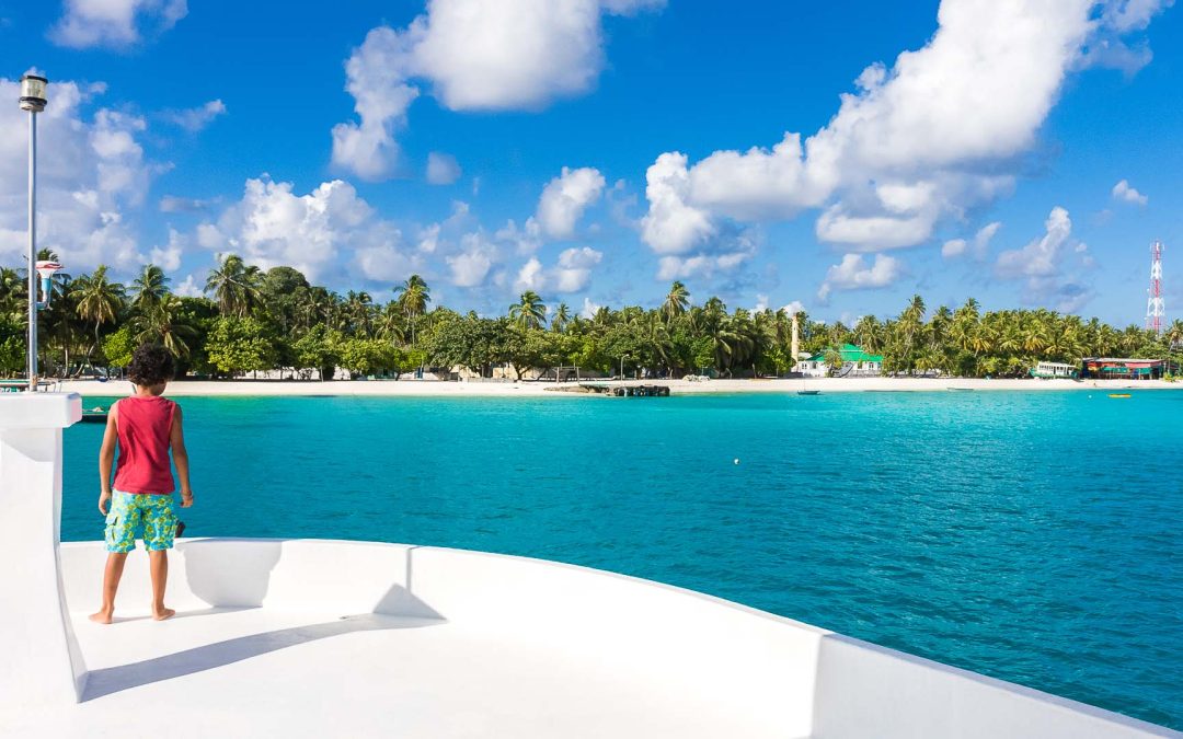 arrival at. island conch-holidays