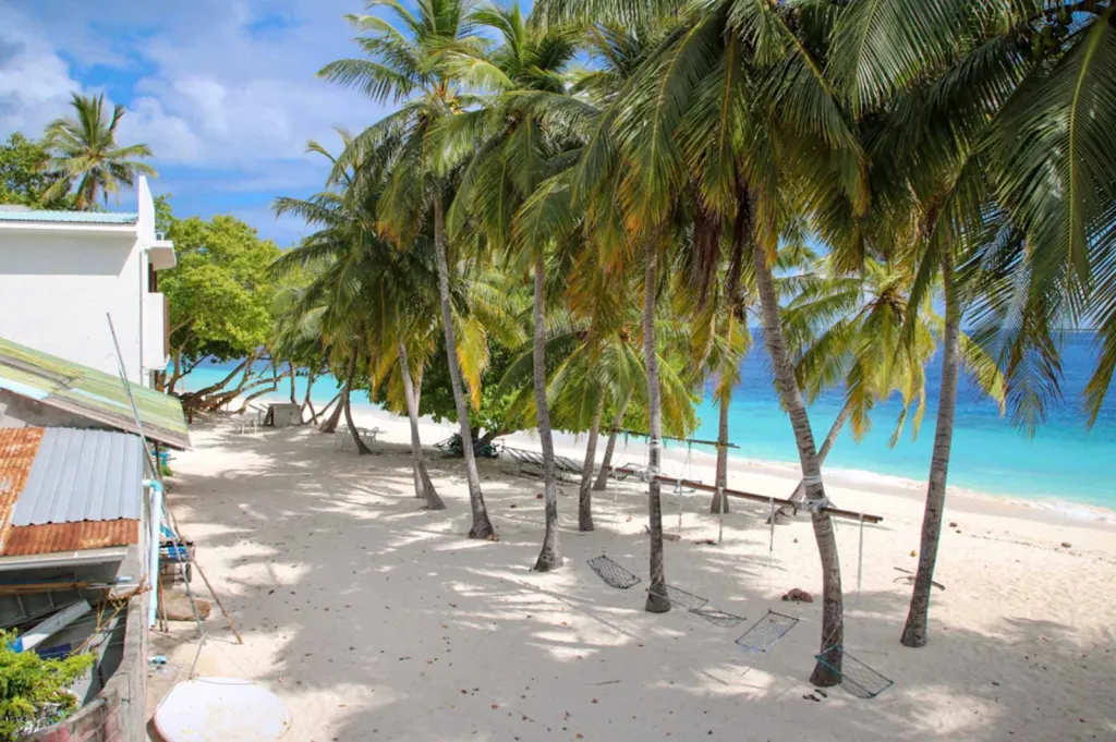maalhos beach 2 - conchholidays