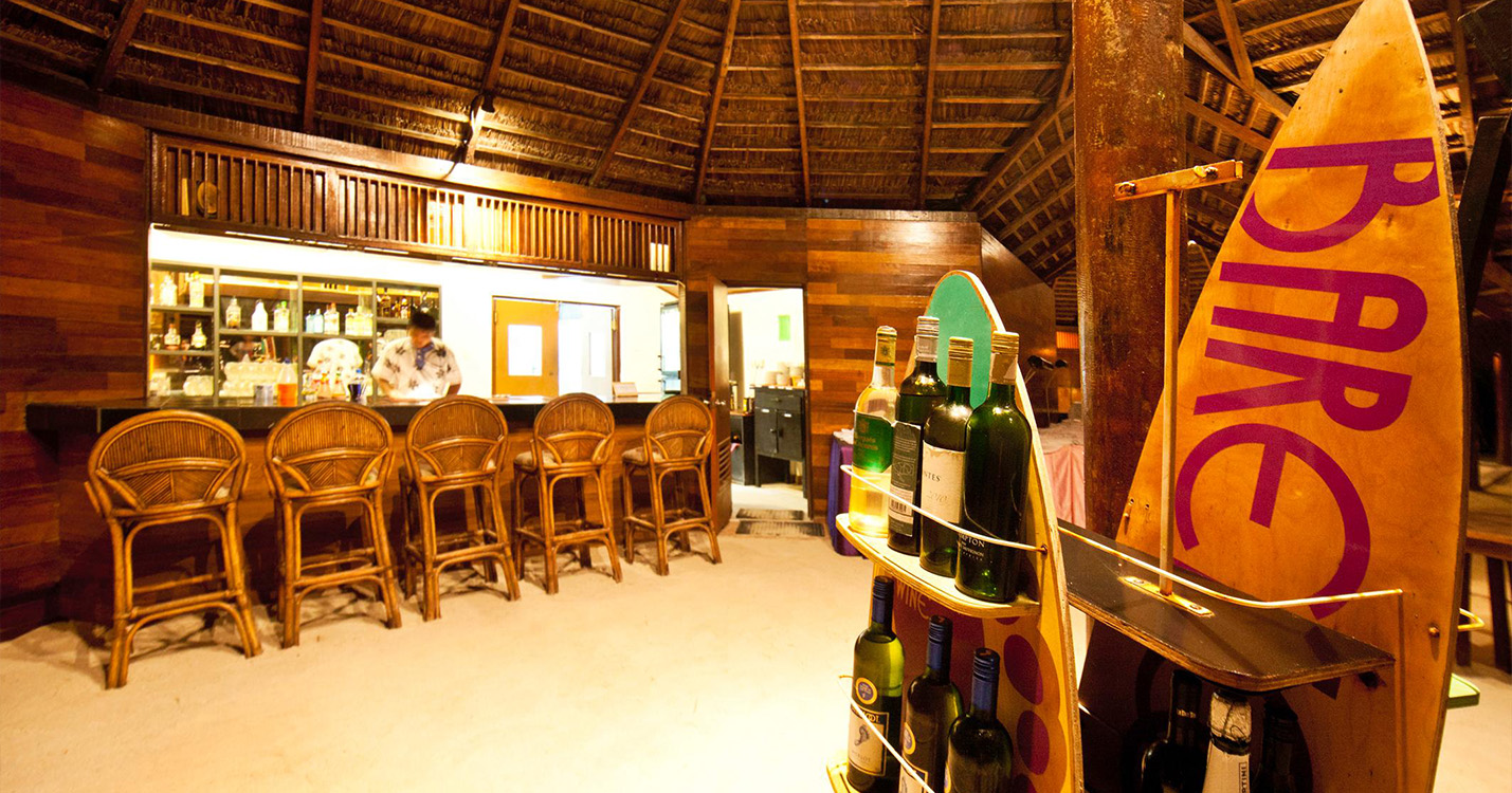 Conch Holidays_Adaaran Select Hudhuran Fushi - Surf Bar