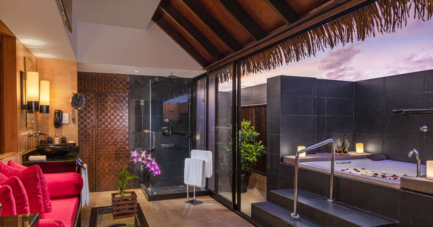 Honeymoon Villa-Private Jacuzzi_bathroom_Adaaran Prestige Vadoo_Aerial_Conch