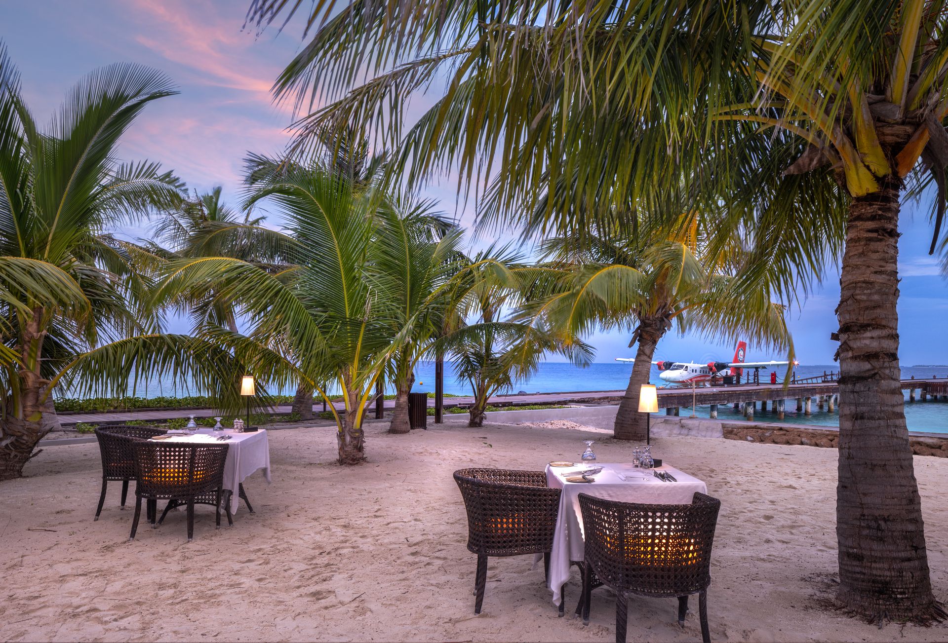 Thavaa Restaurant 2 - Adaaran Select Meedhupparu_Conch Holidays