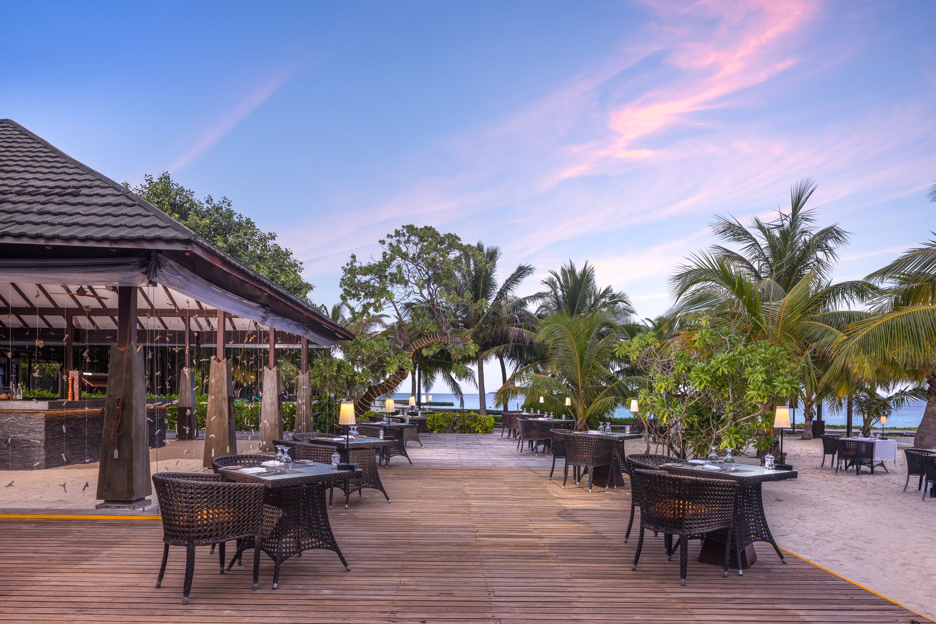 Thavaa Restaurant 3 - Adaaran Select Meedhupparu_Conch Holidays