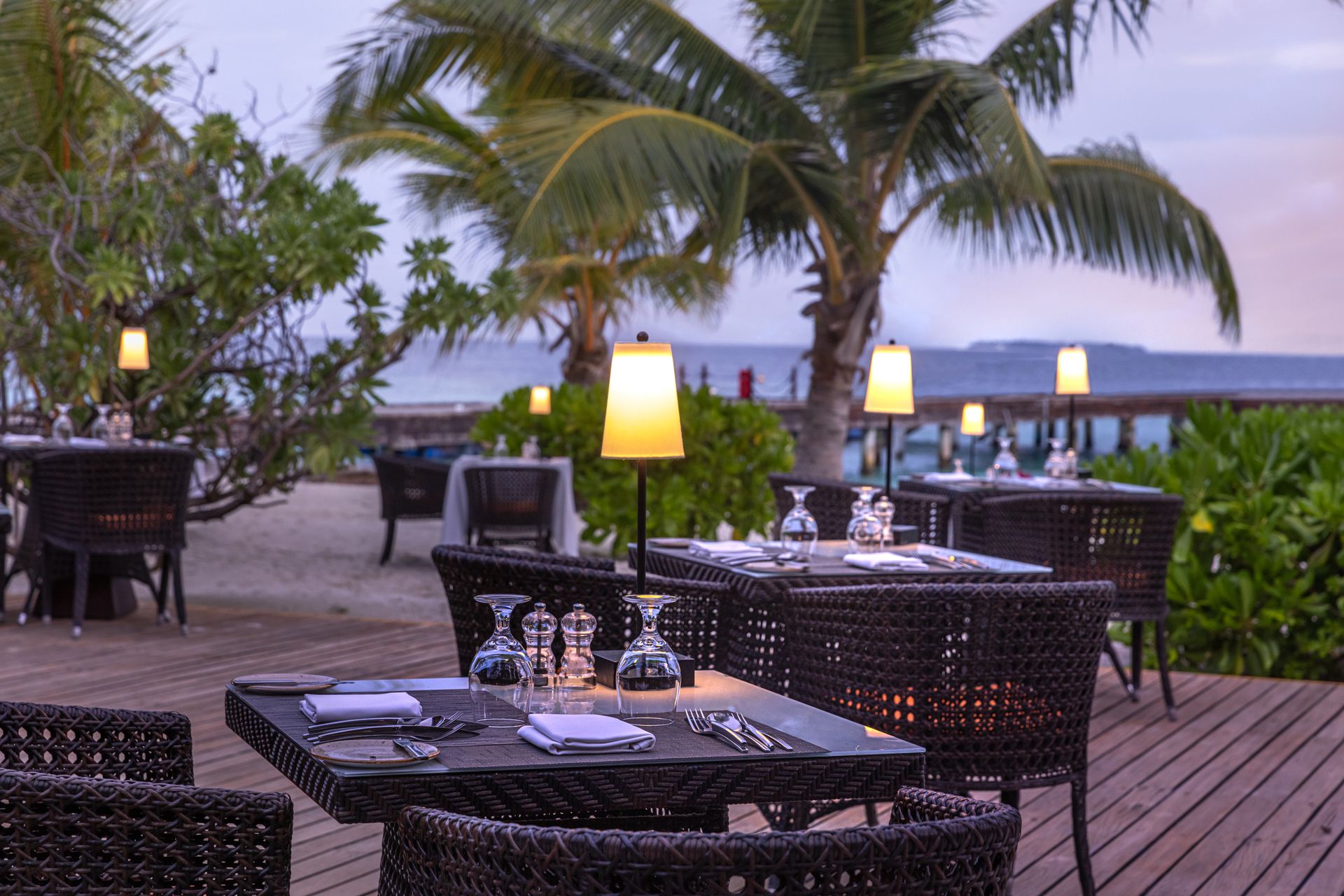 Thavaa Restaurant 4 - Adaaran Select Meedhupparu_Conch Holidays