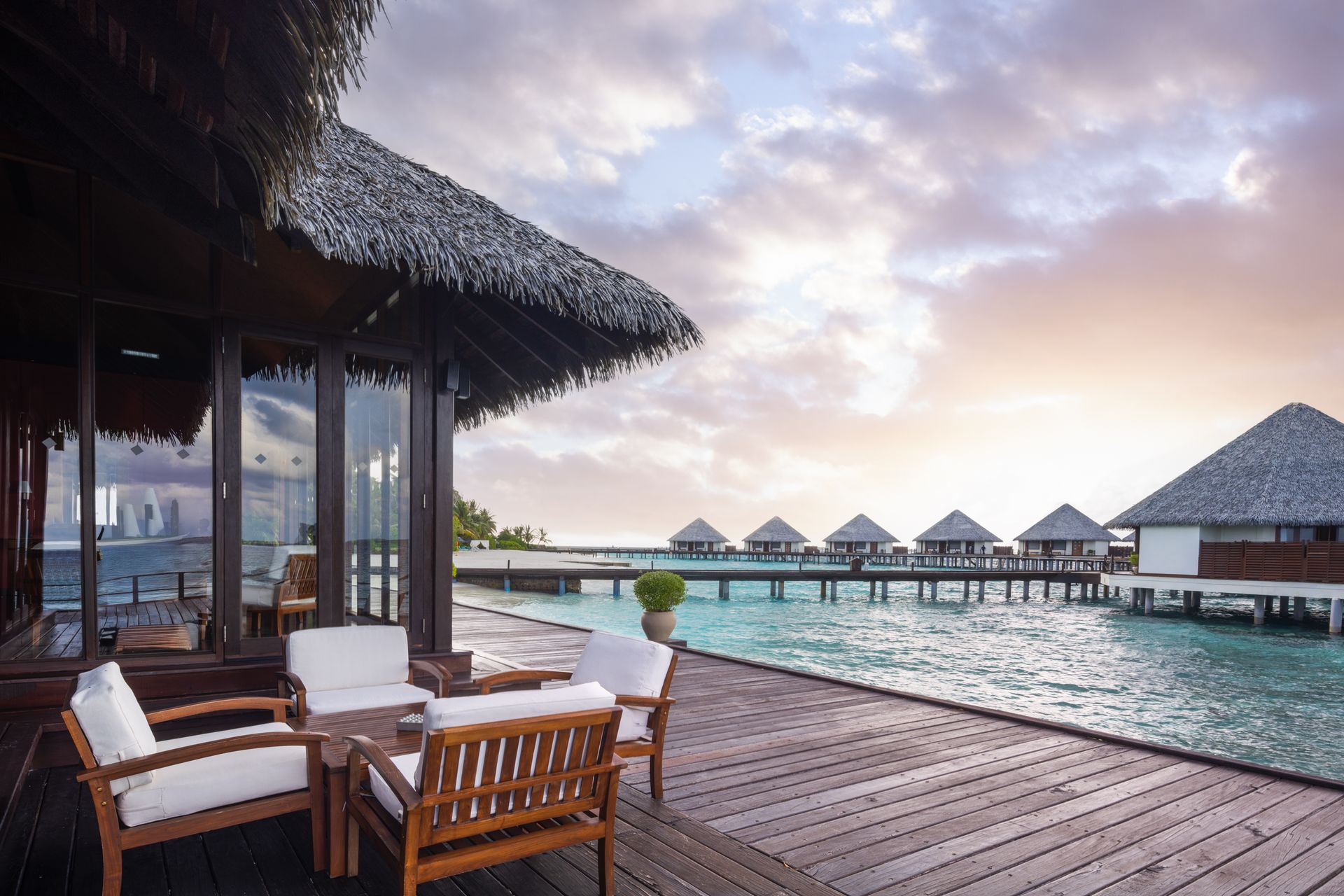 Water Villa Restaurant 3 - Adaaran Select Meedhupparu_Conch Holidays