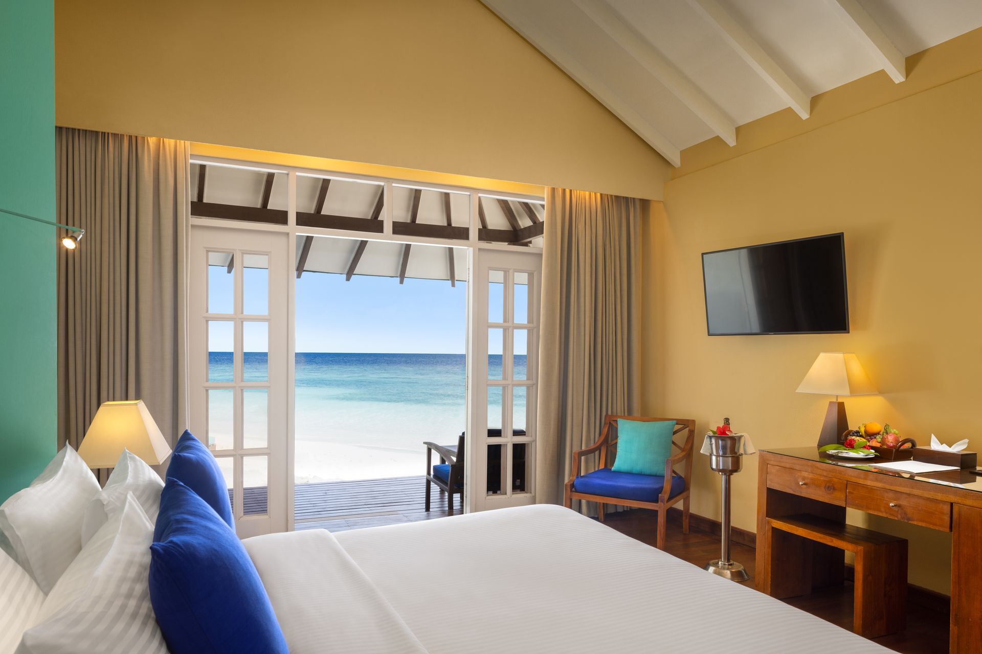 beach-villa-view from villa-Adaaran Select Meedhupparu_Conch Holidays
