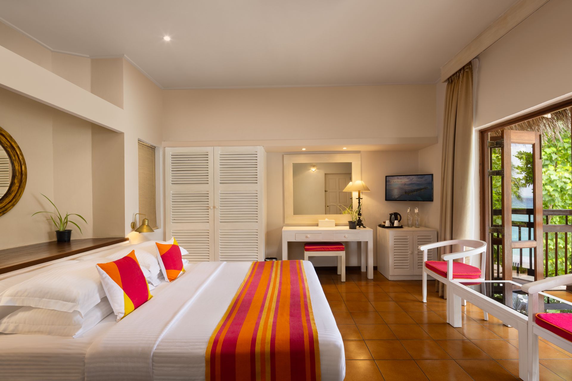 classic-ocean-view-room-Adaaran Club Rannali_Conch Holidays