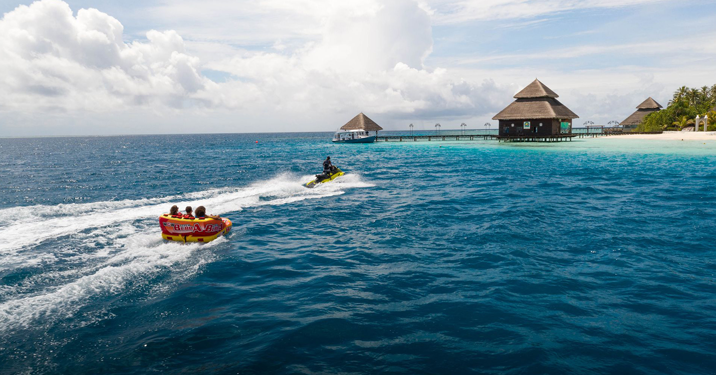 ringo ride_water sports_Adaaran Club Rannalhi_Conch Holidays
